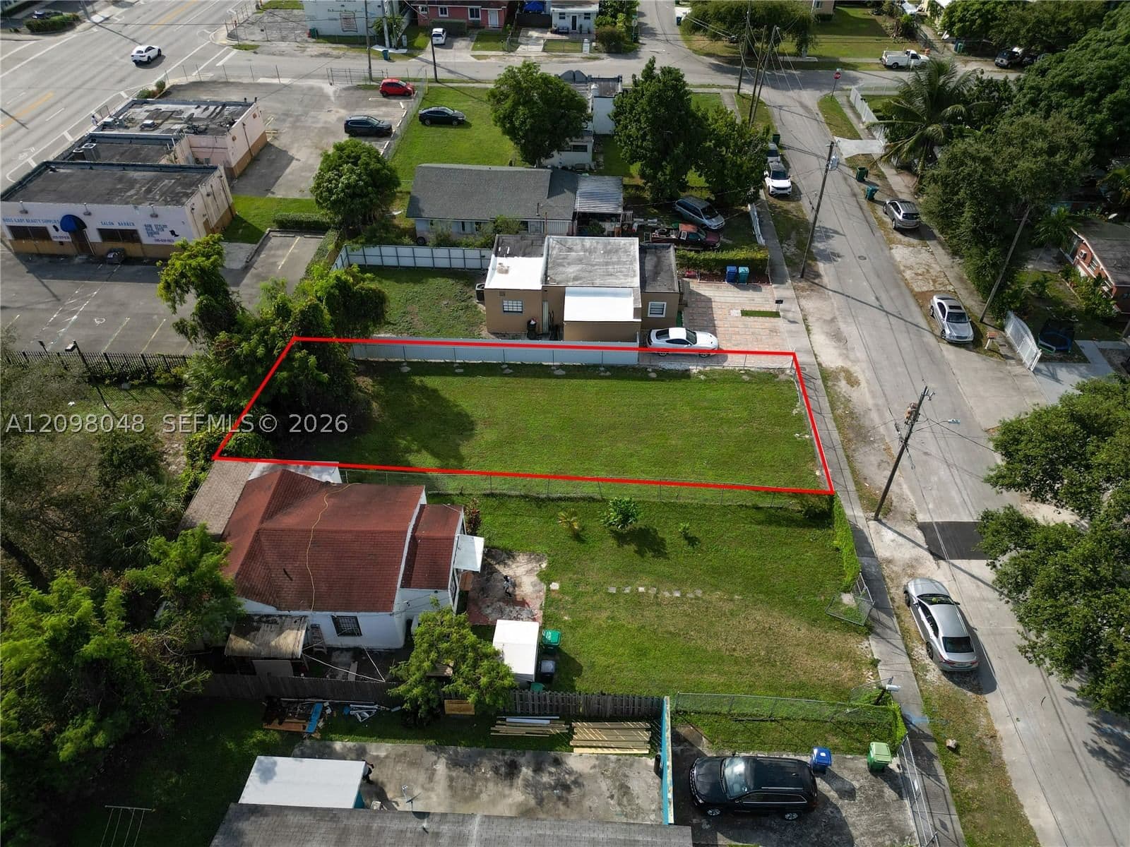 Mülk — 2368 55th St, Miami, FL 33142