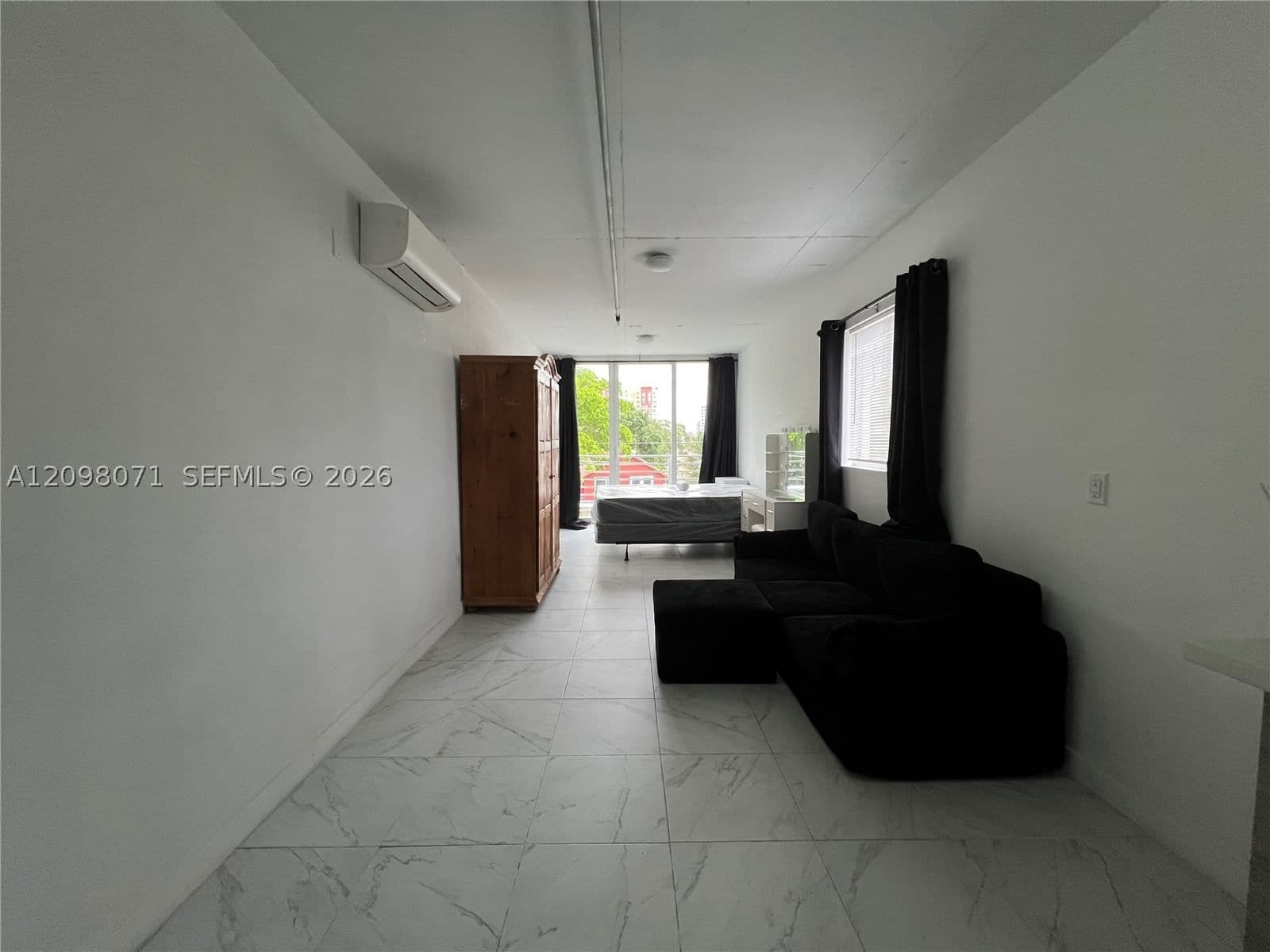 Daire — 542 3rd St #F1, Miami, FL 33130