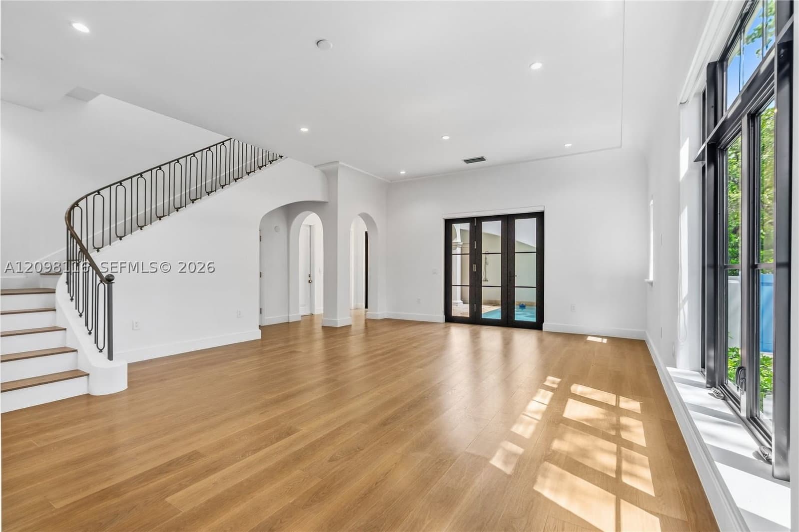 3+1 Condo — 555 Santander Avenue #V4, Coral Gables, FL 33134