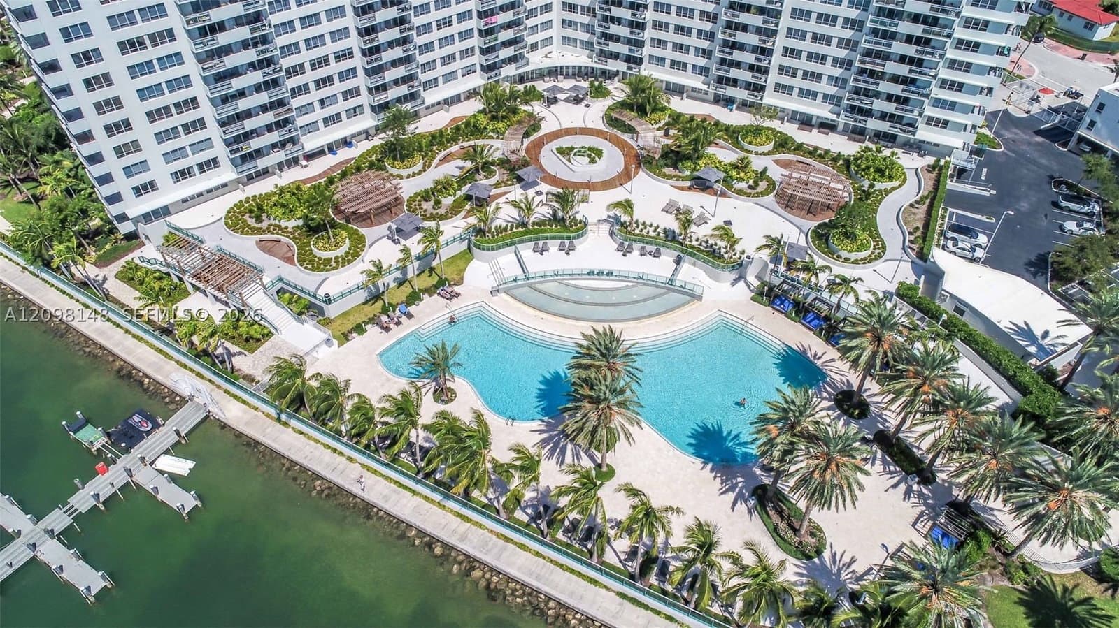 2+1 Condo — 1500 Bay Rd #122S, Miami Beach, FL 33139