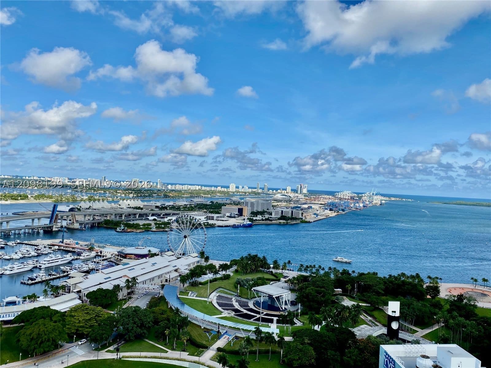 Condo — 253 2nd St #3007, Miami, FL 33132