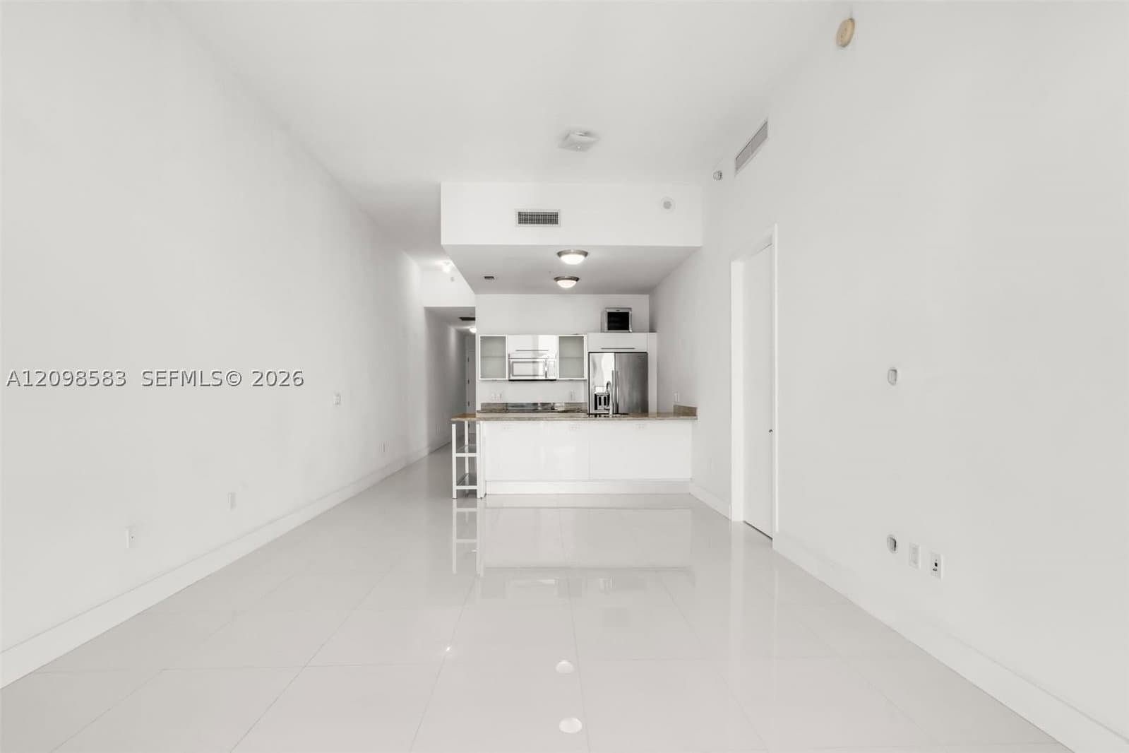 2+1 Condo — 185 7th St #4401, Miami, FL 33130