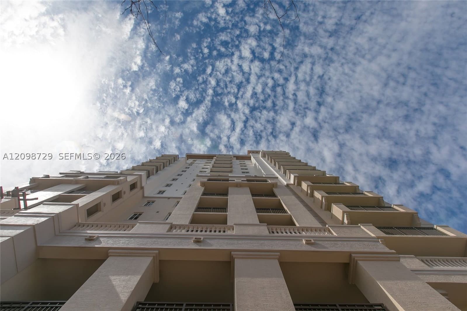 3+1 Daire — 2000 Salzedo Street #518, Coral Gables, FL 33134