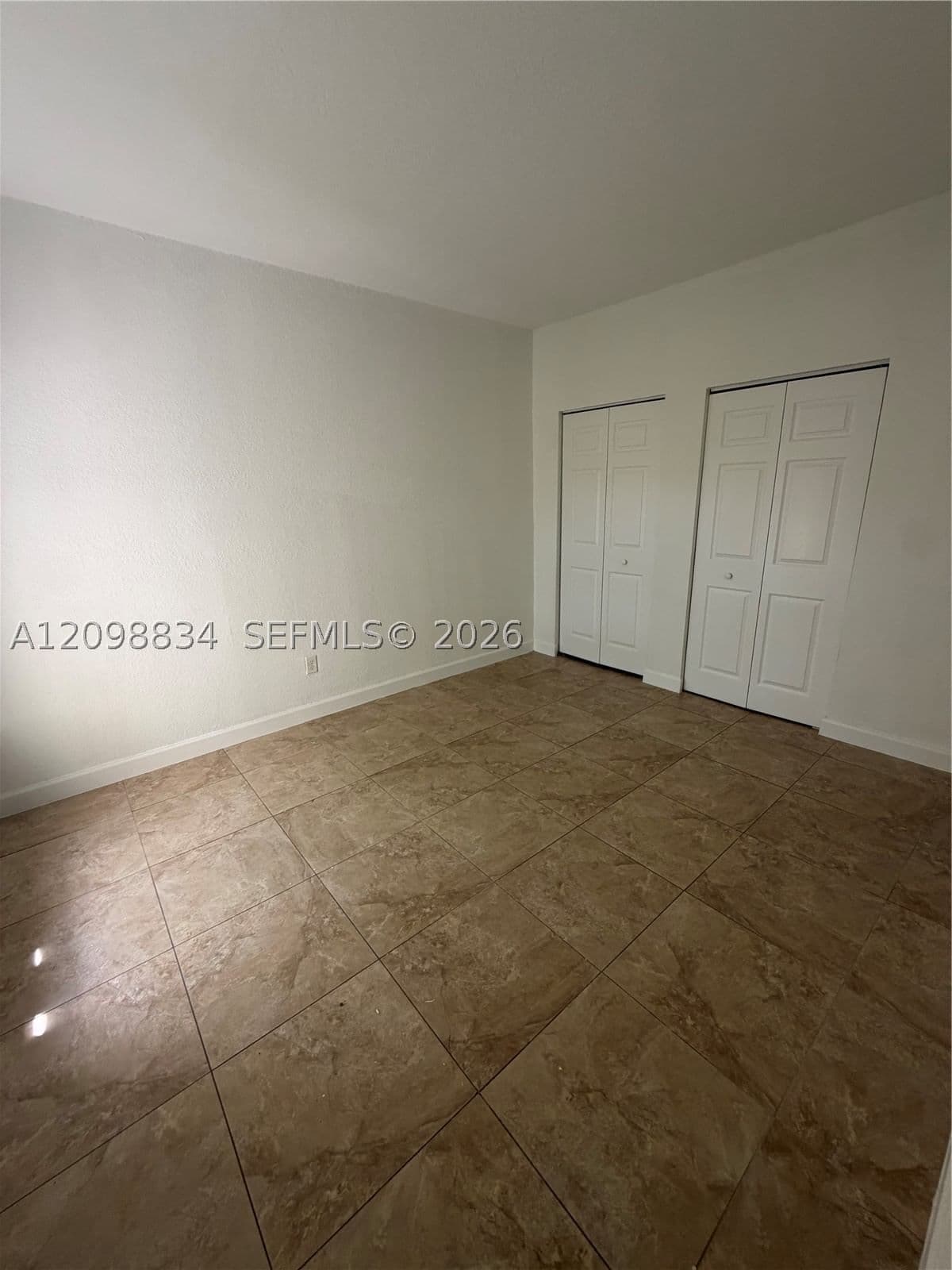 3+1 Daire — 11 Antilla Ave #B, Coral Gables, FL 33134