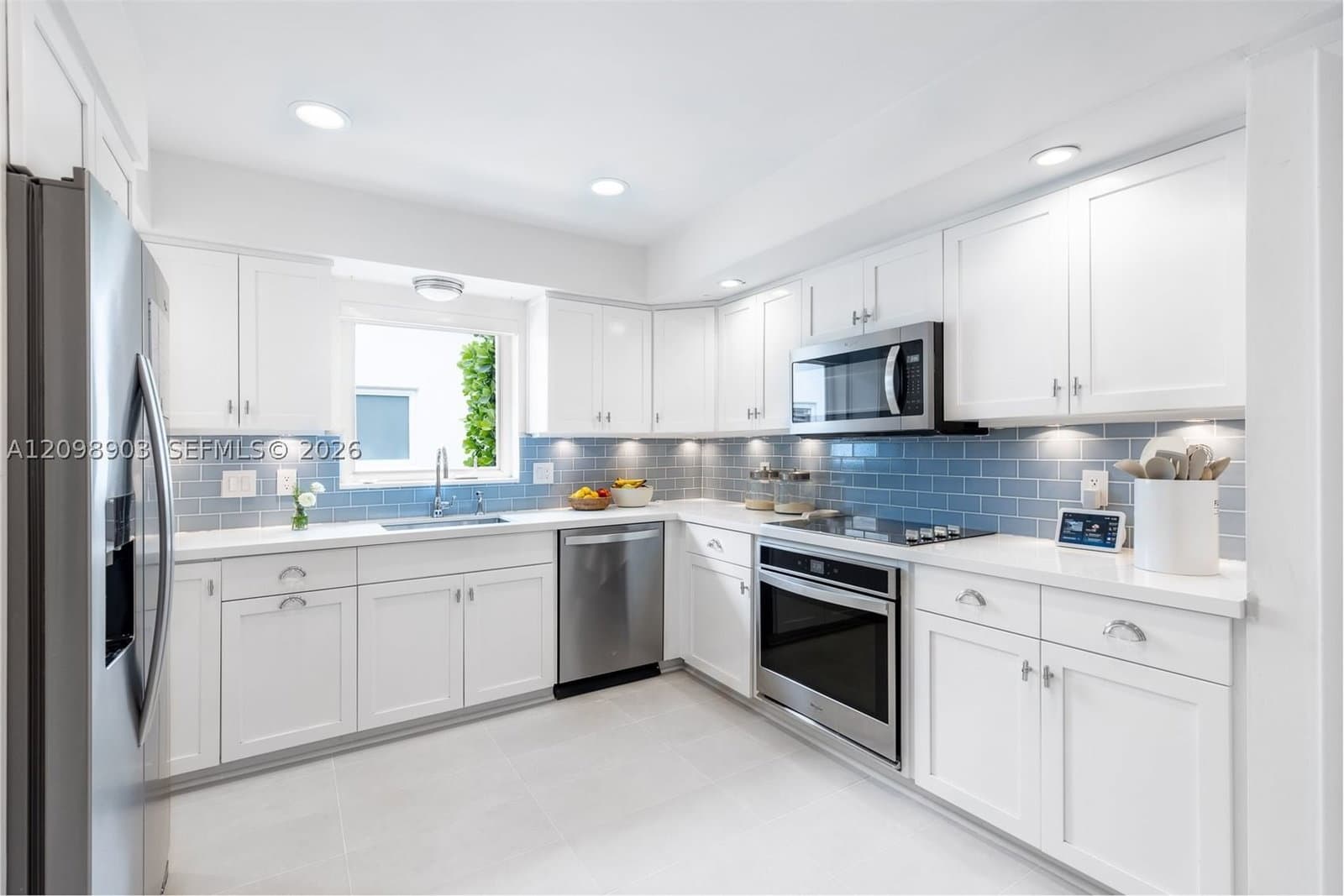 3+1 Müstakil ev — 6915 Barquera St #0, Coral Gables, FL 33146
