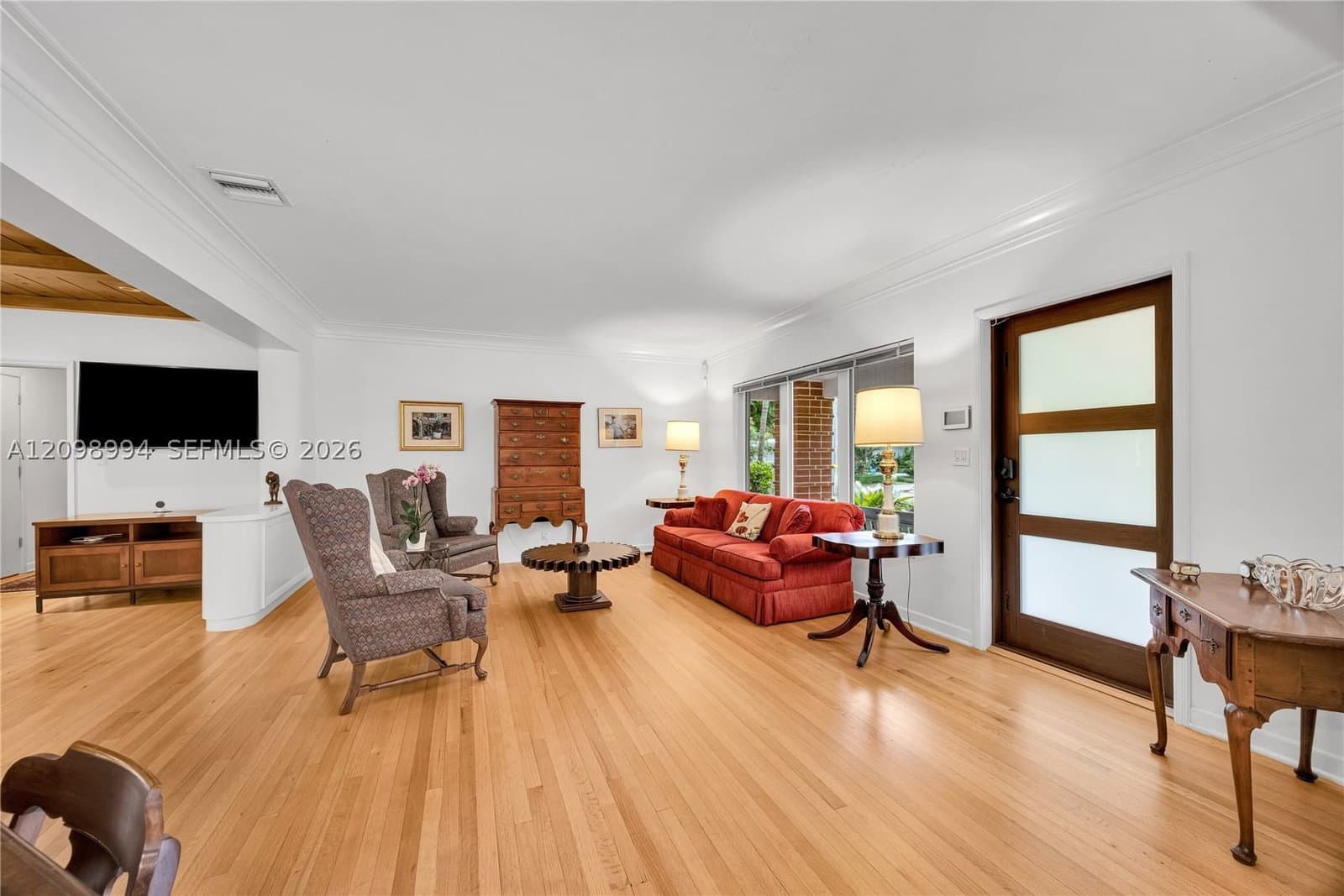 3+1 Müstakil ev — 1245 Algardi Ave, Coral Gables, FL 33146