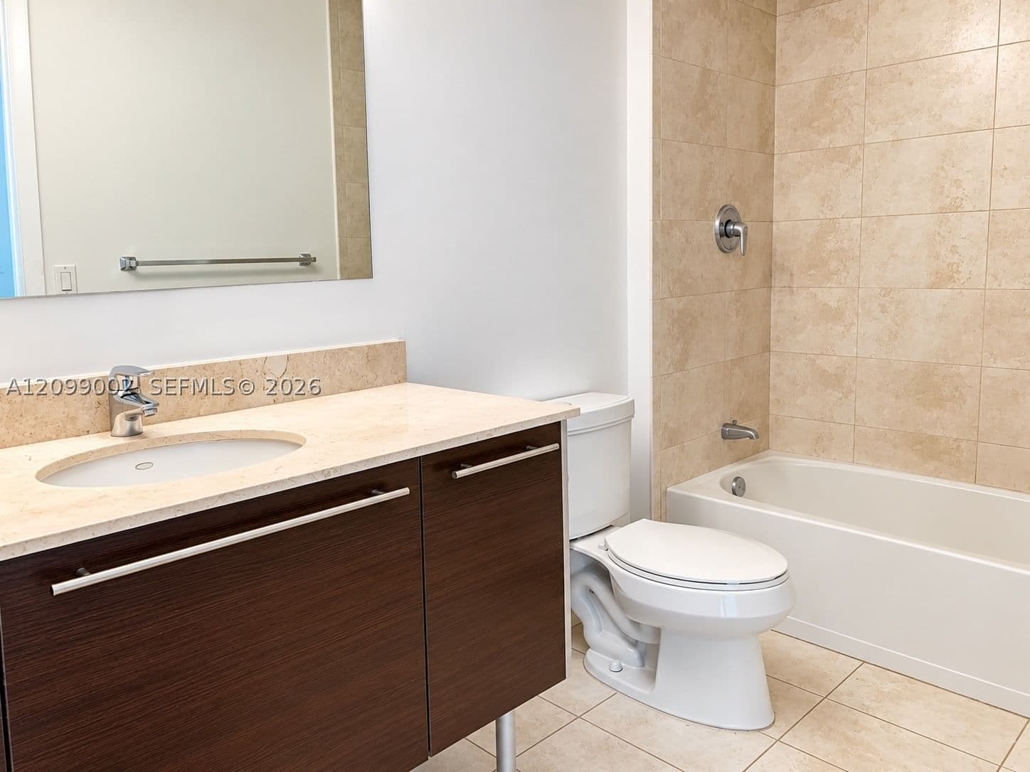 1+1 Condo — 1900 Bayshore Dr #3607, Miami, FL 33132