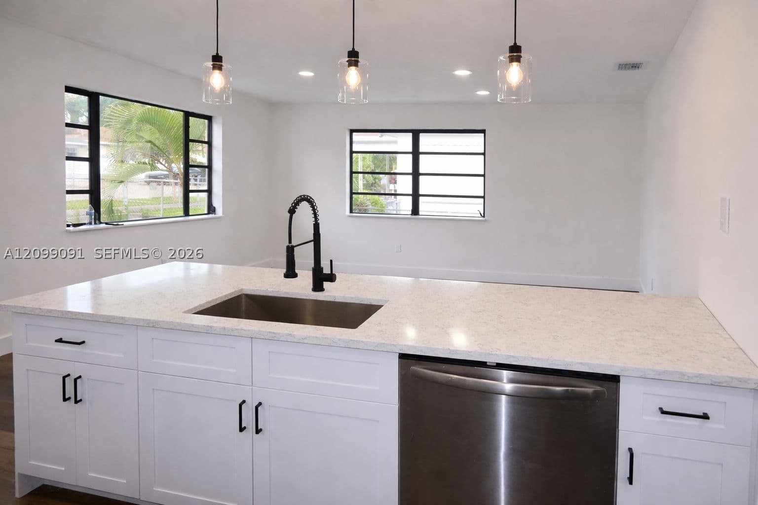 3+1 Müstakil ev — 1950 57th St #-, Miami, FL 33142
