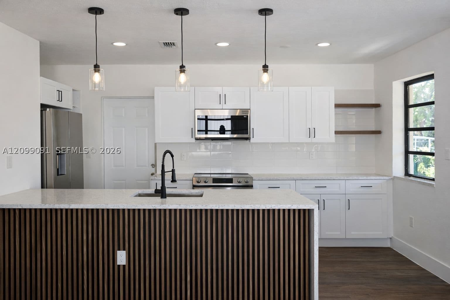 3+1 Müstakil ev — 1950 57th St #-, Miami, FL 33142