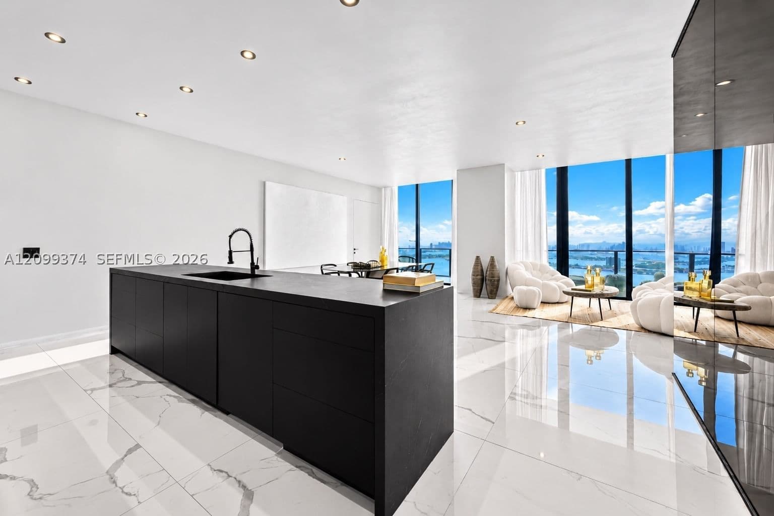 3+1 Condo — 650 32nd St #UPH5302, Miami, FL 33137
