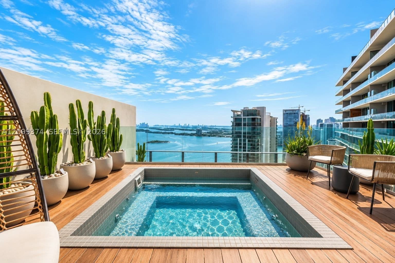 3+1 Condo — 650 32nd St #UPH5302, Miami, FL 33137