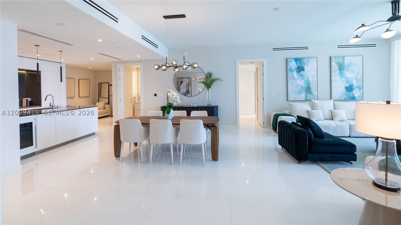 2+1 Condo — 300 Biscayne Boulevard Way #503C, Miami, FL 33131