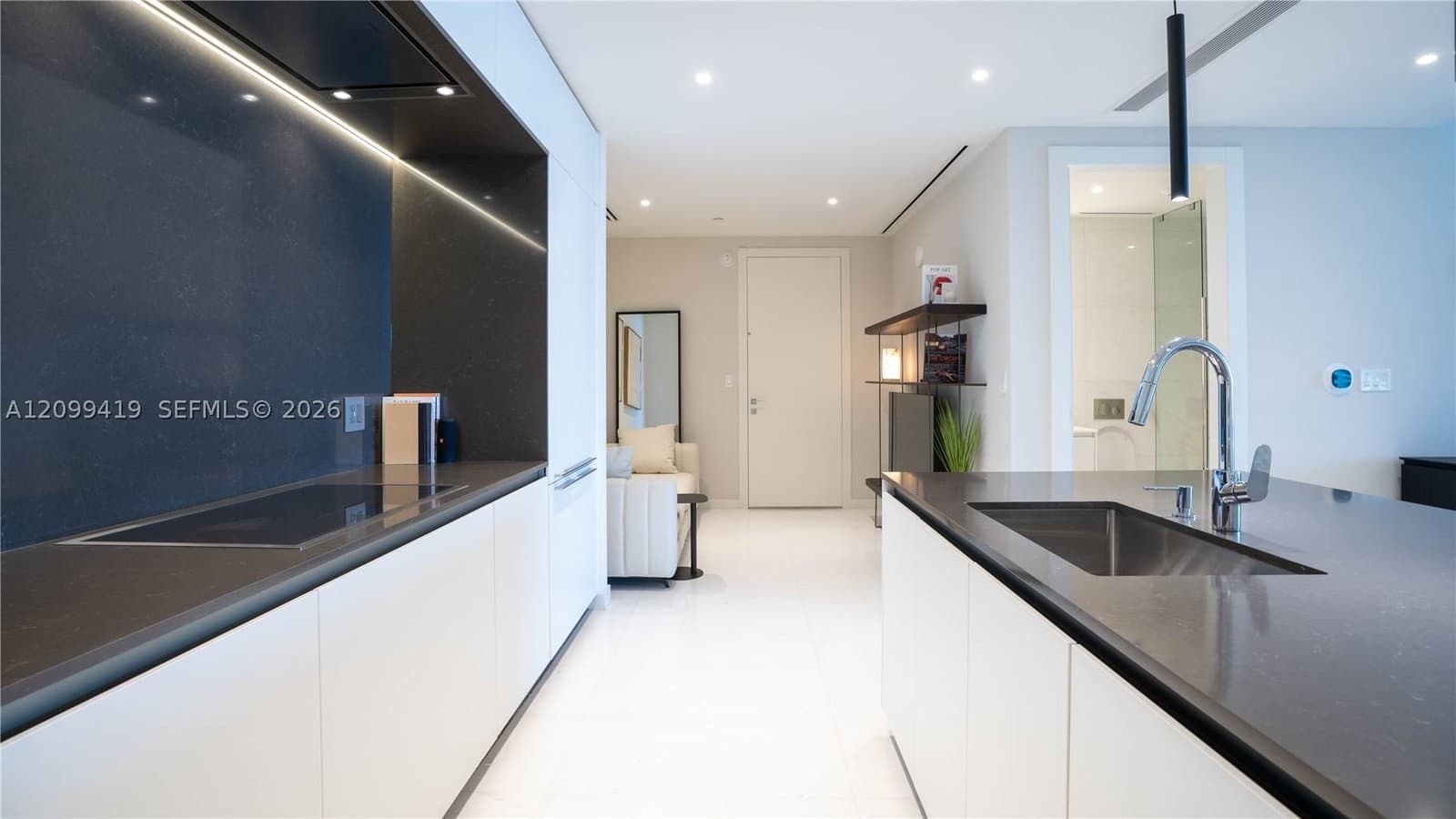 2+1 Condo — 300 Biscayne Boulevard Way #503C, Miami, FL 33131