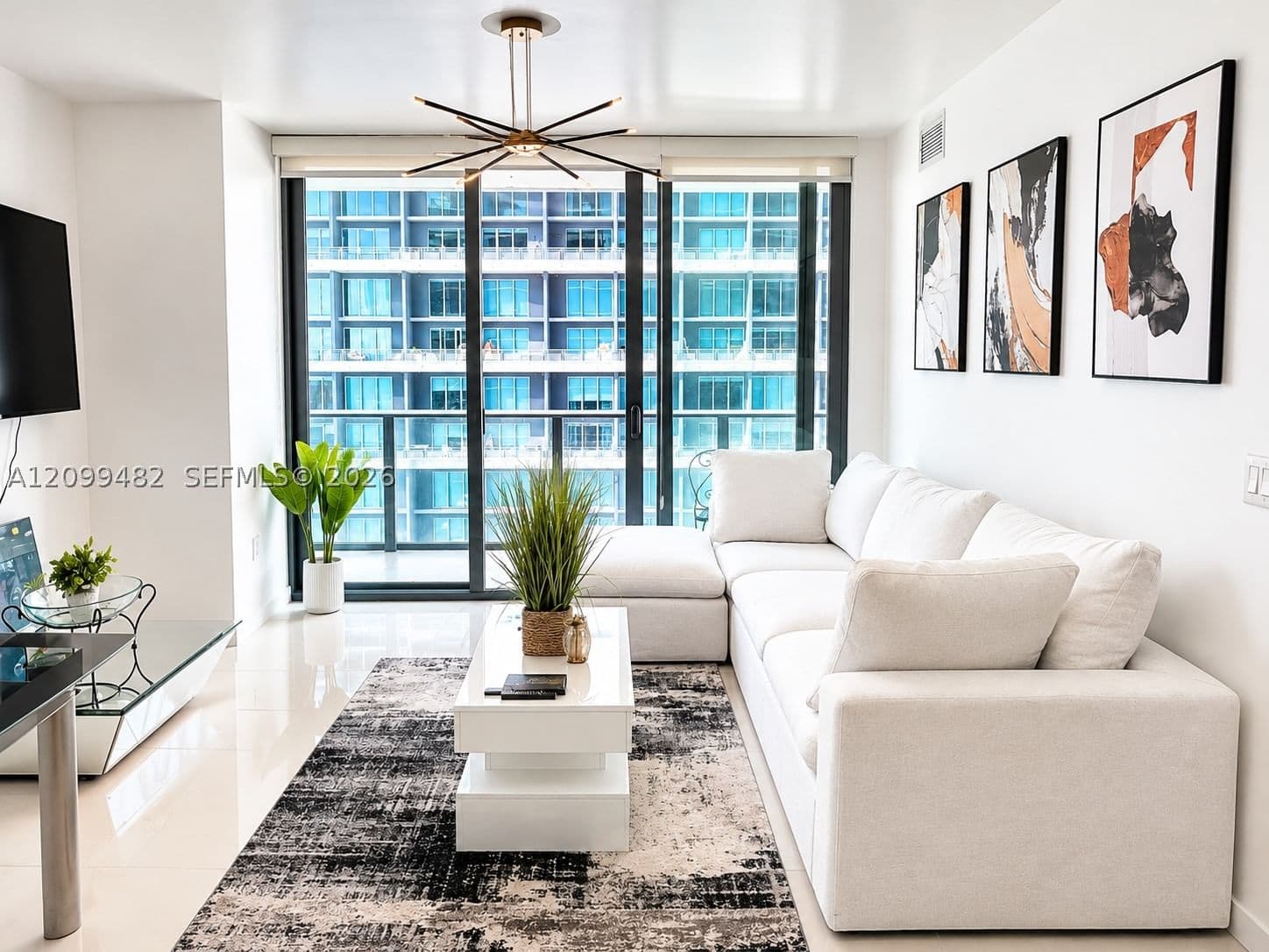 1-bedroom Condo — 1300 Miami Ave #3107, Miami, FL 33130