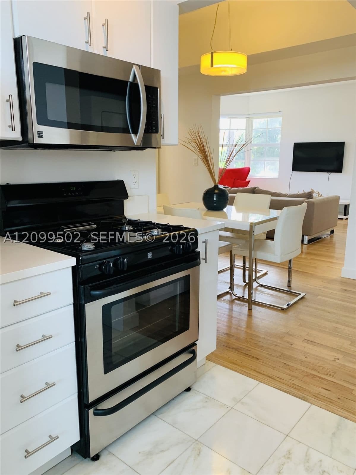 1+1 Daire — 2840 Pine Tree Dr #1, Miami Beach, FL 33140