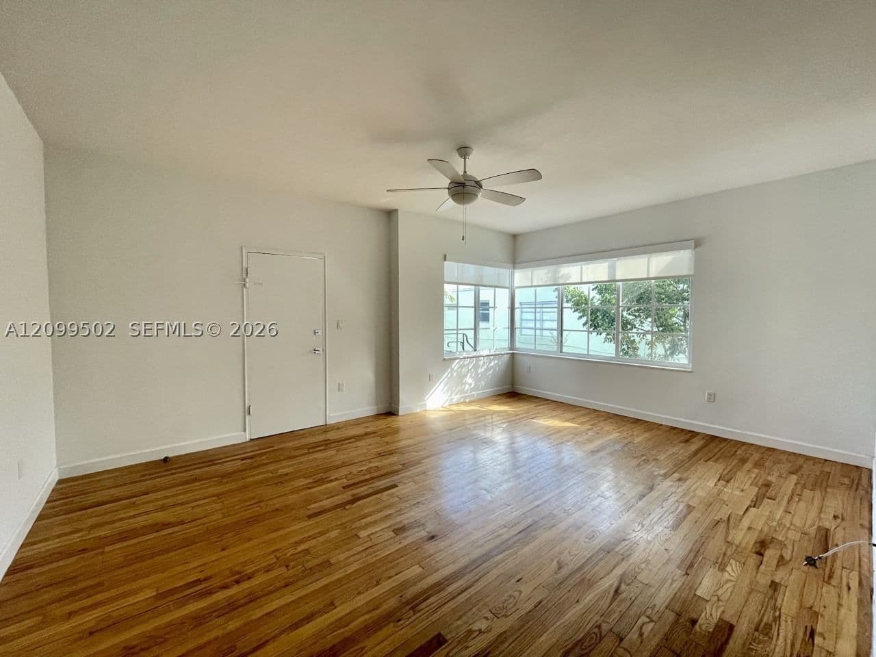 1+1 Daire — 2840 Pine Tree Dr #1, Miami Beach, FL 33140