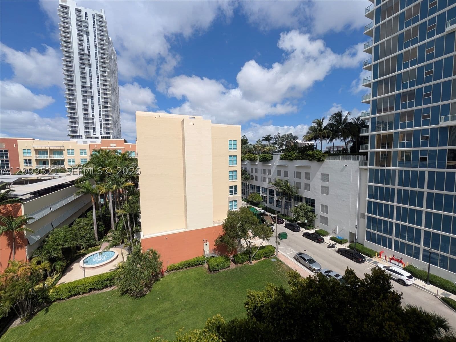 2+1 Condo — 2000 BAYSHORE DR #627, Miami, FL 33137