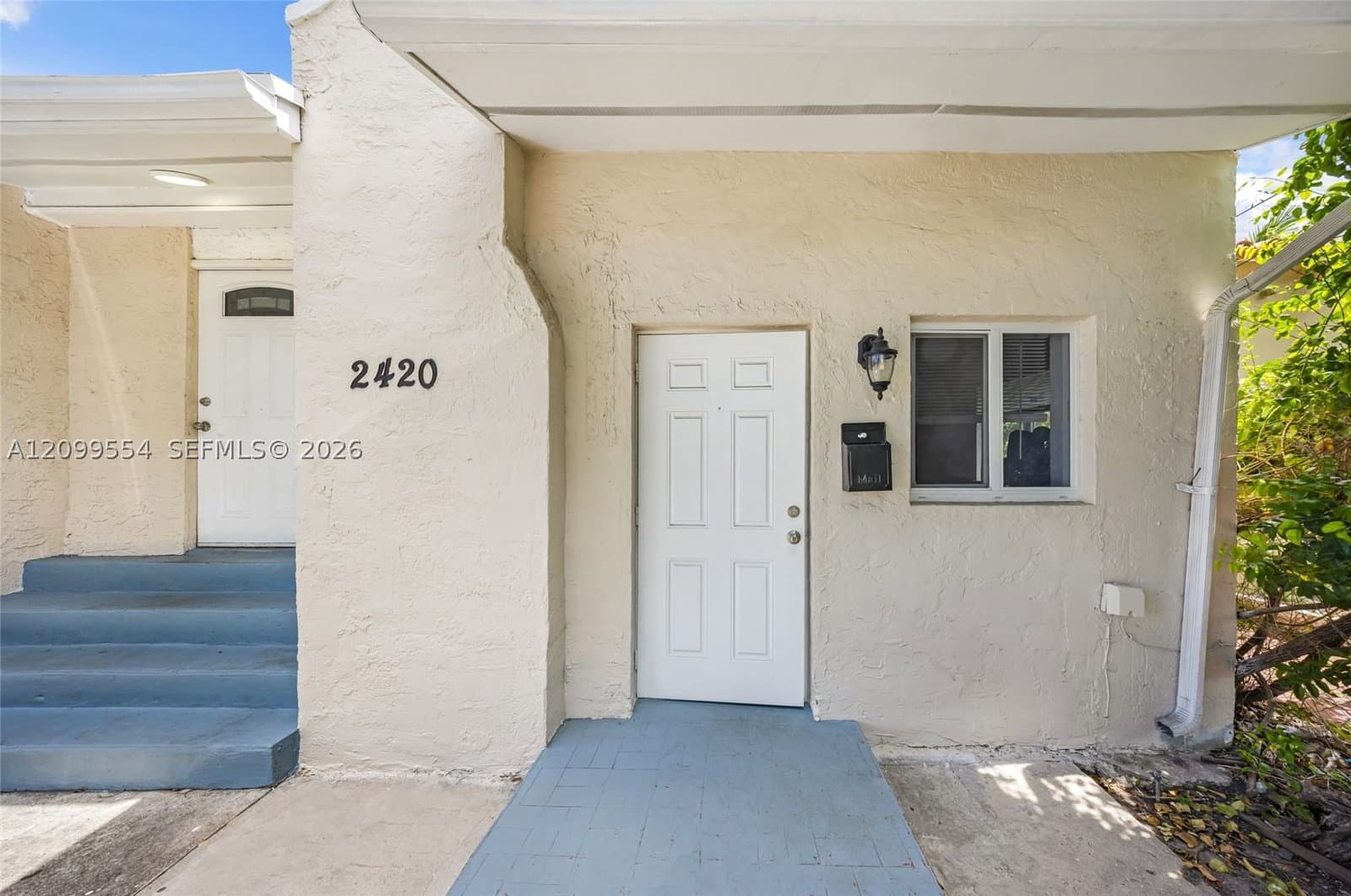 Mülk — 2420 34th St, Miami, FL 33142