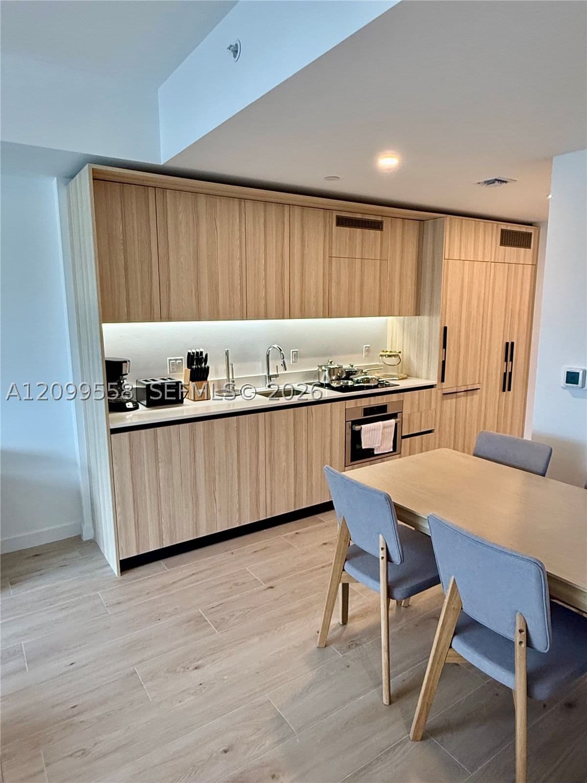 2+1 Condo — 225 Miami Ave #3406, Miami, FL 33128