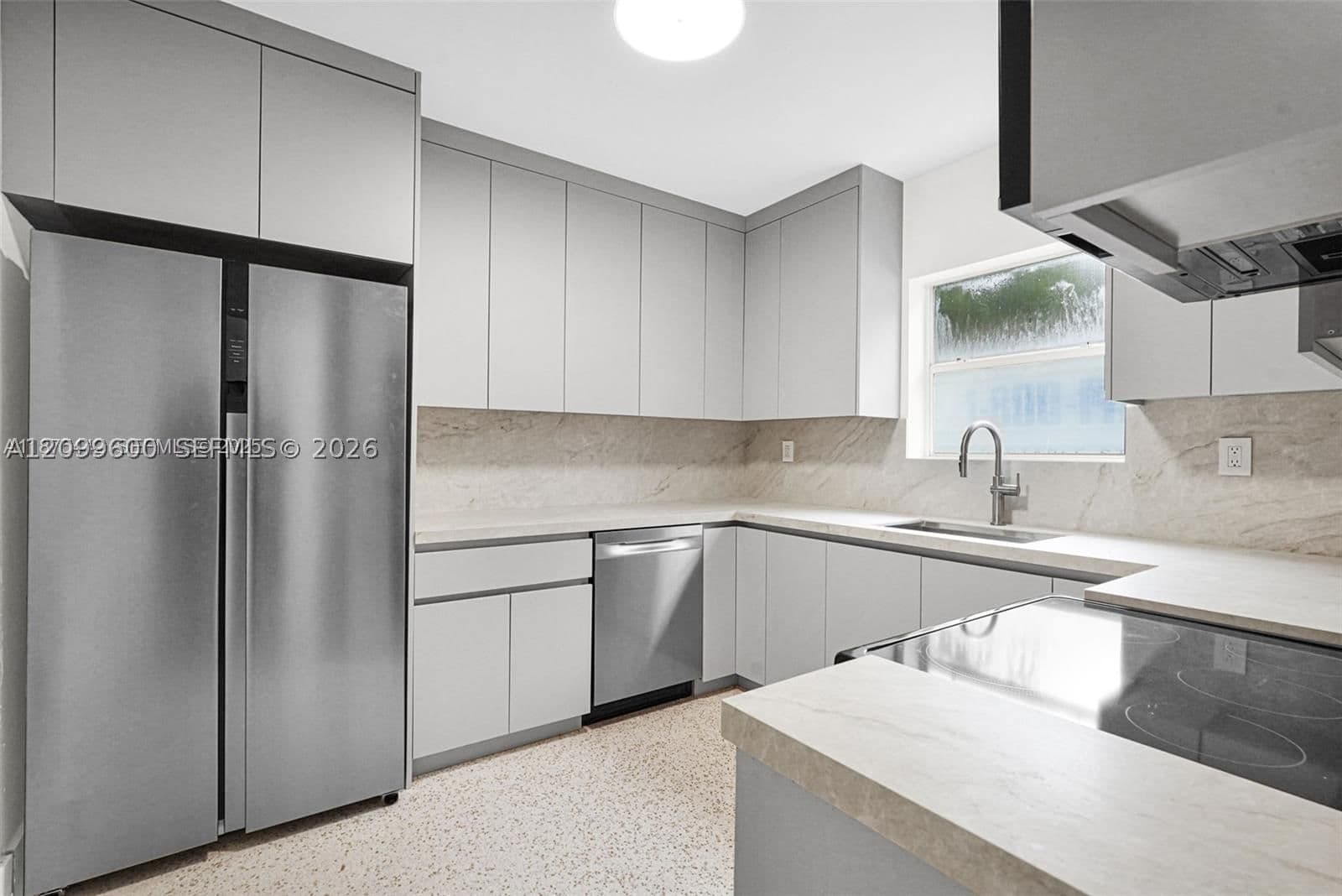 4+1 Müstakil ev — 341 43rd St #0, Miami, FL 33127