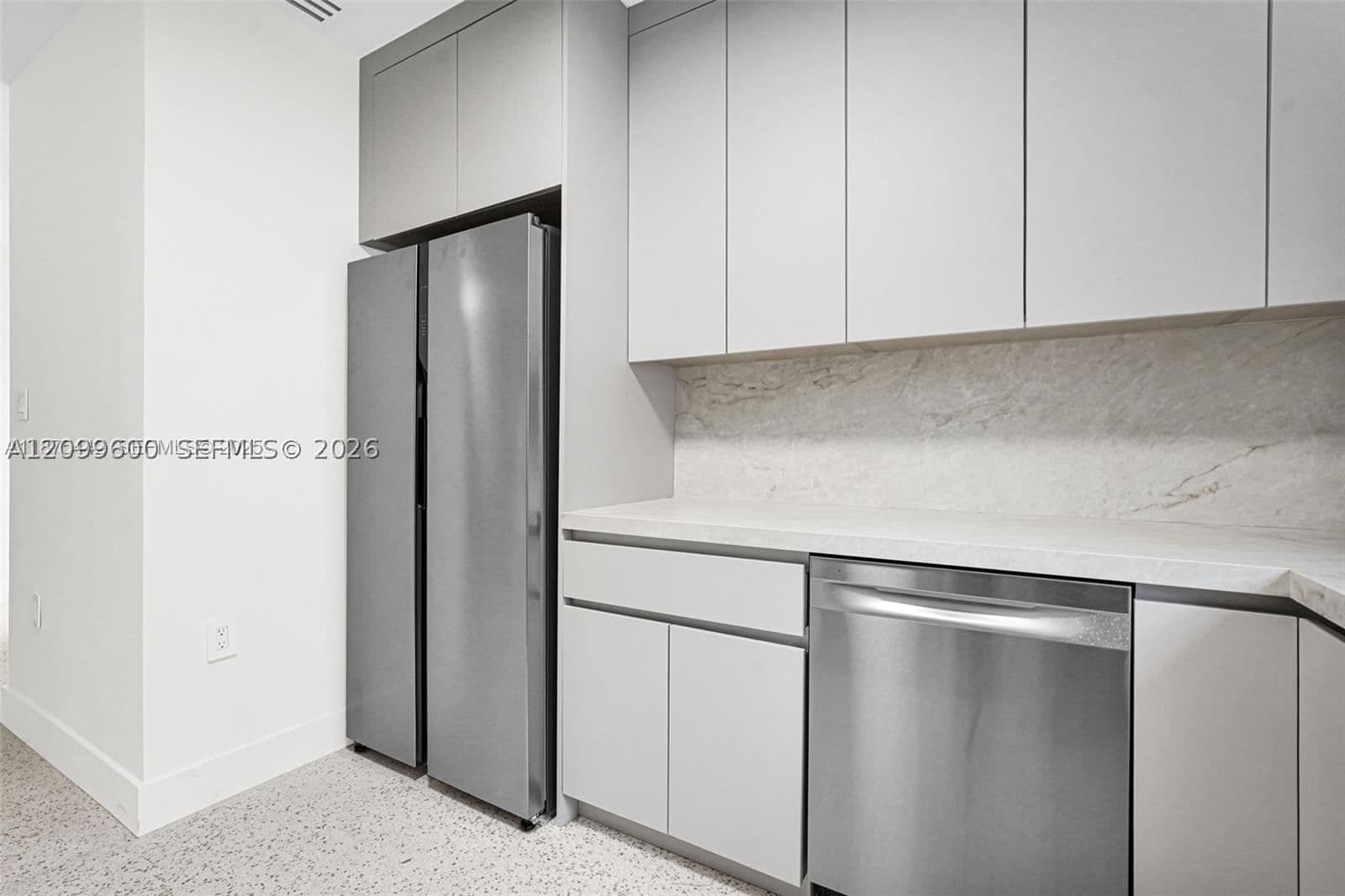 4+1 Müstakil ev — 341 43rd St #0, Miami, FL 33127