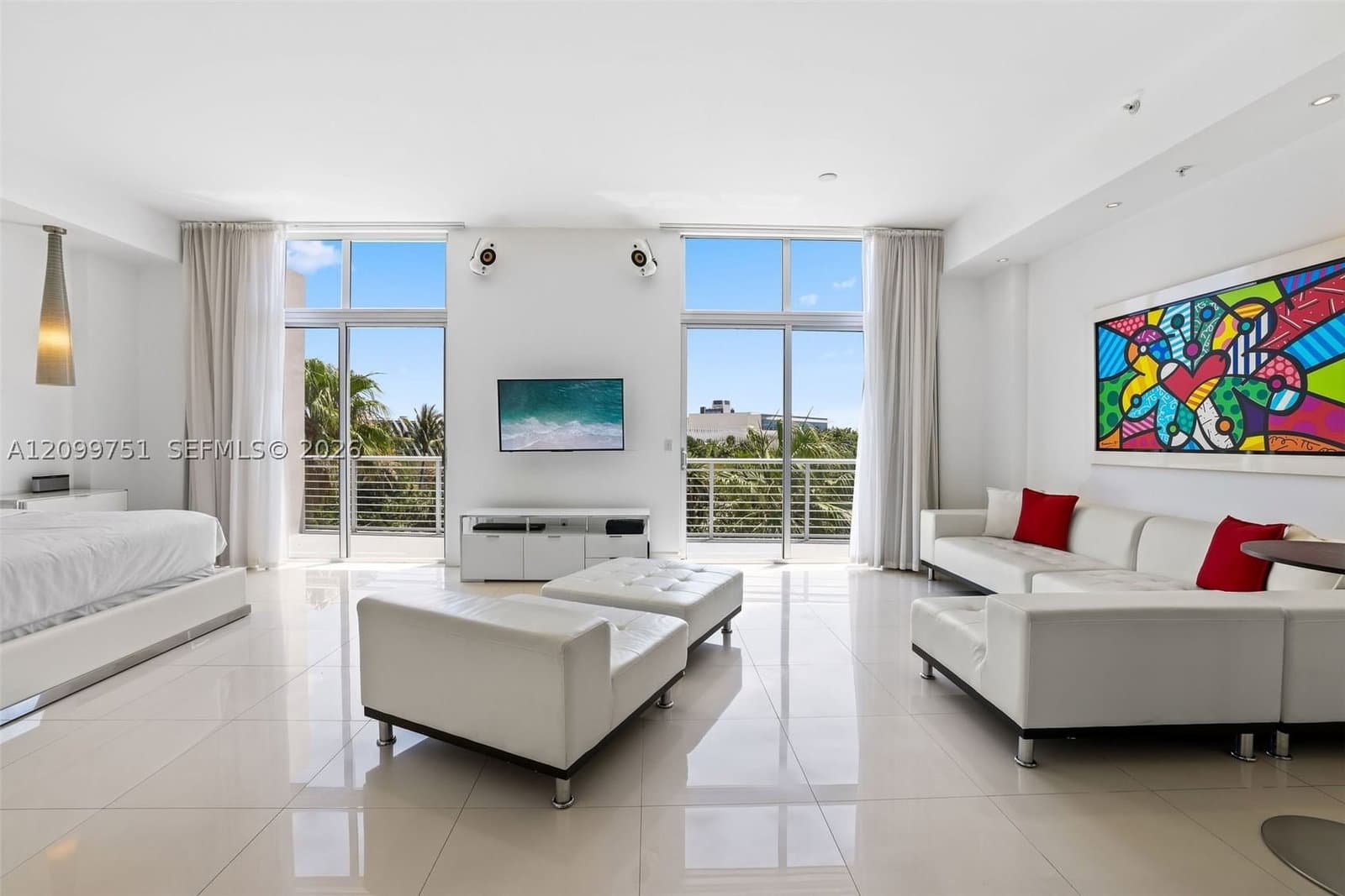 1+1 Condo — 2001 Meridian Ave #506, Miami Beach, FL 33139
