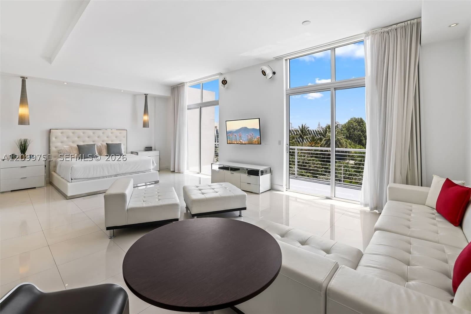 1+1 Condo — 2001 Meridian Ave #506, Miami Beach, FL 33139