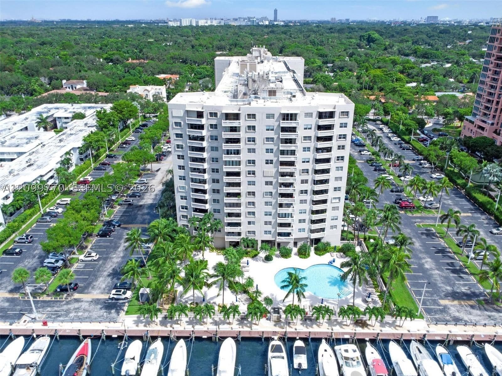 2+1 Condo — 90 Edgewater Dr #PH03, Coral Gables, FL 33133