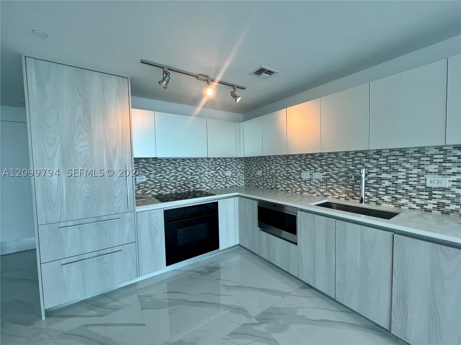 2+1 Condo — 3131 7th Ave #1205, Miami, FL 33137