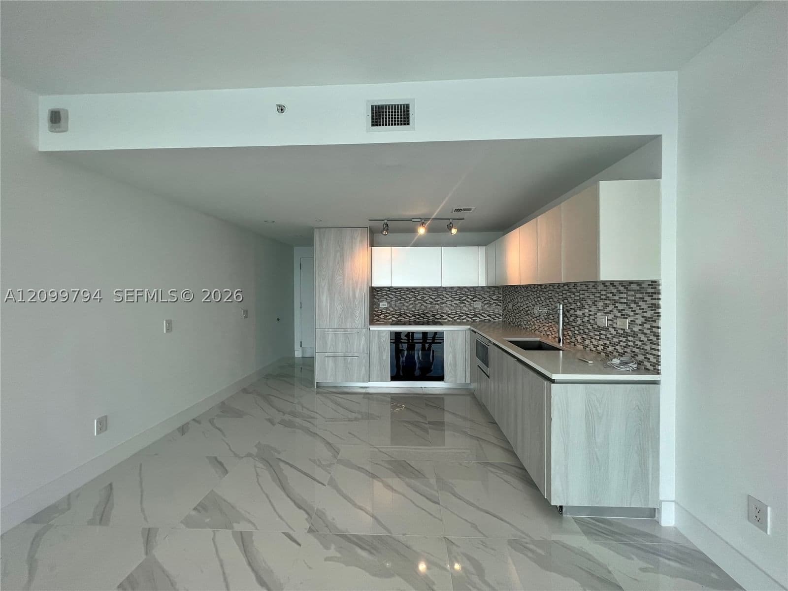 2+1 Condo — 3131 7th Ave #1205, Miami, FL 33137