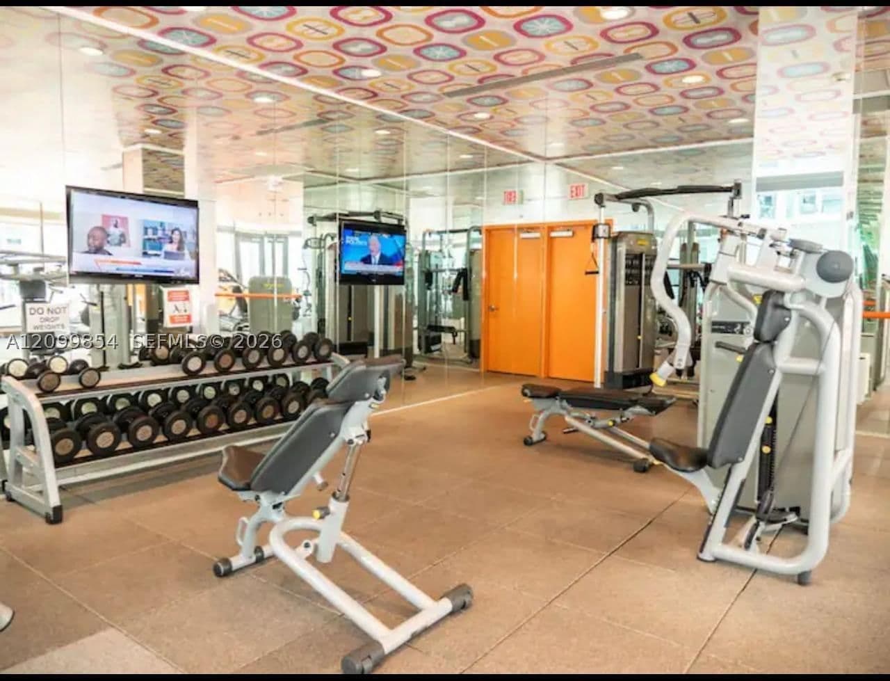 2+1 Condo — 31 6th St #1601, Miami, FL 33131