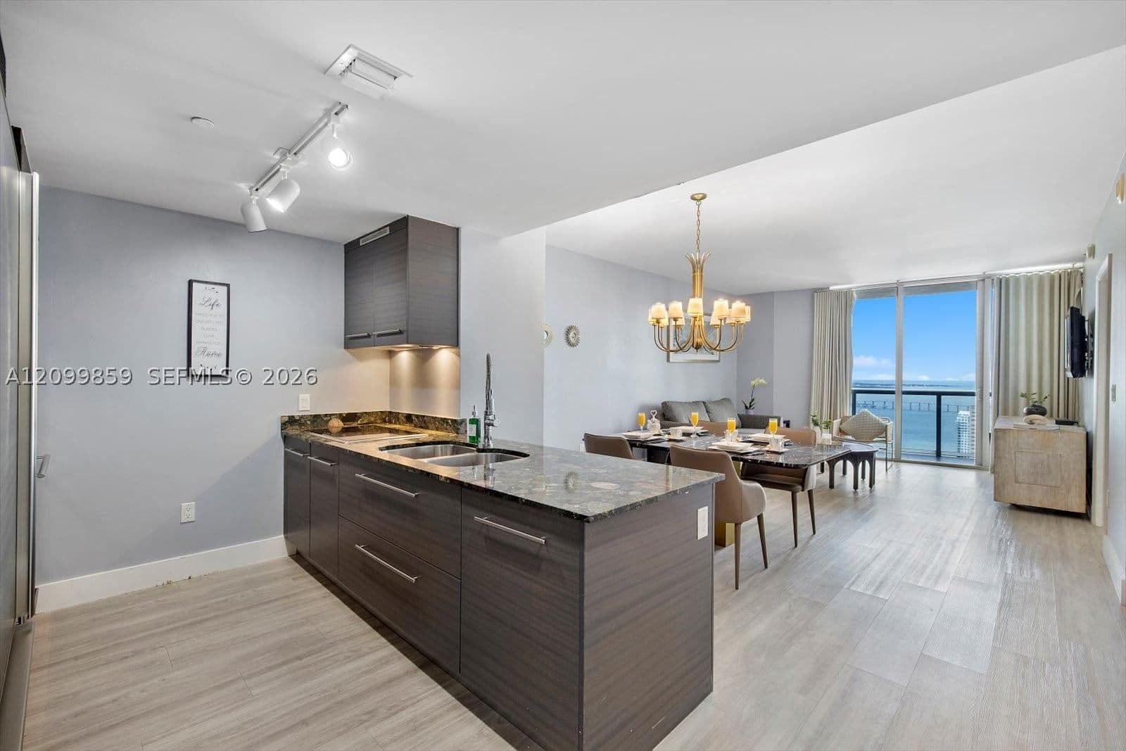 2+1 Condo — 485 Brickell Ave #4309, Miami, FL 33131