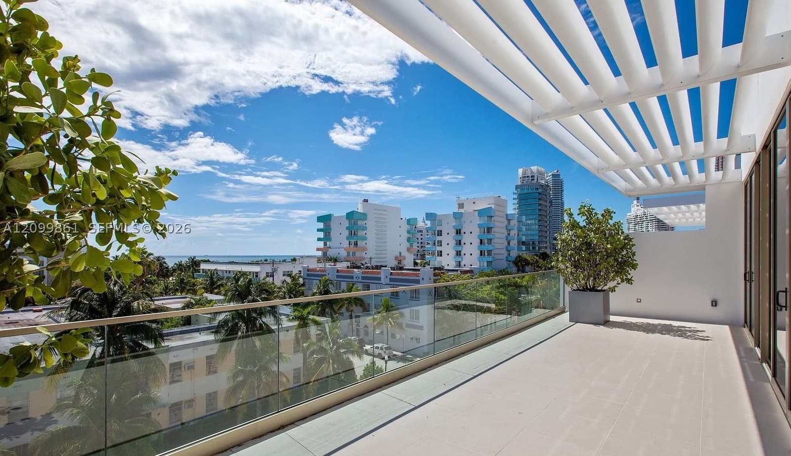 3+1 Condo — 300 Collins Ave #PH2, Miami Beach, FL 33139