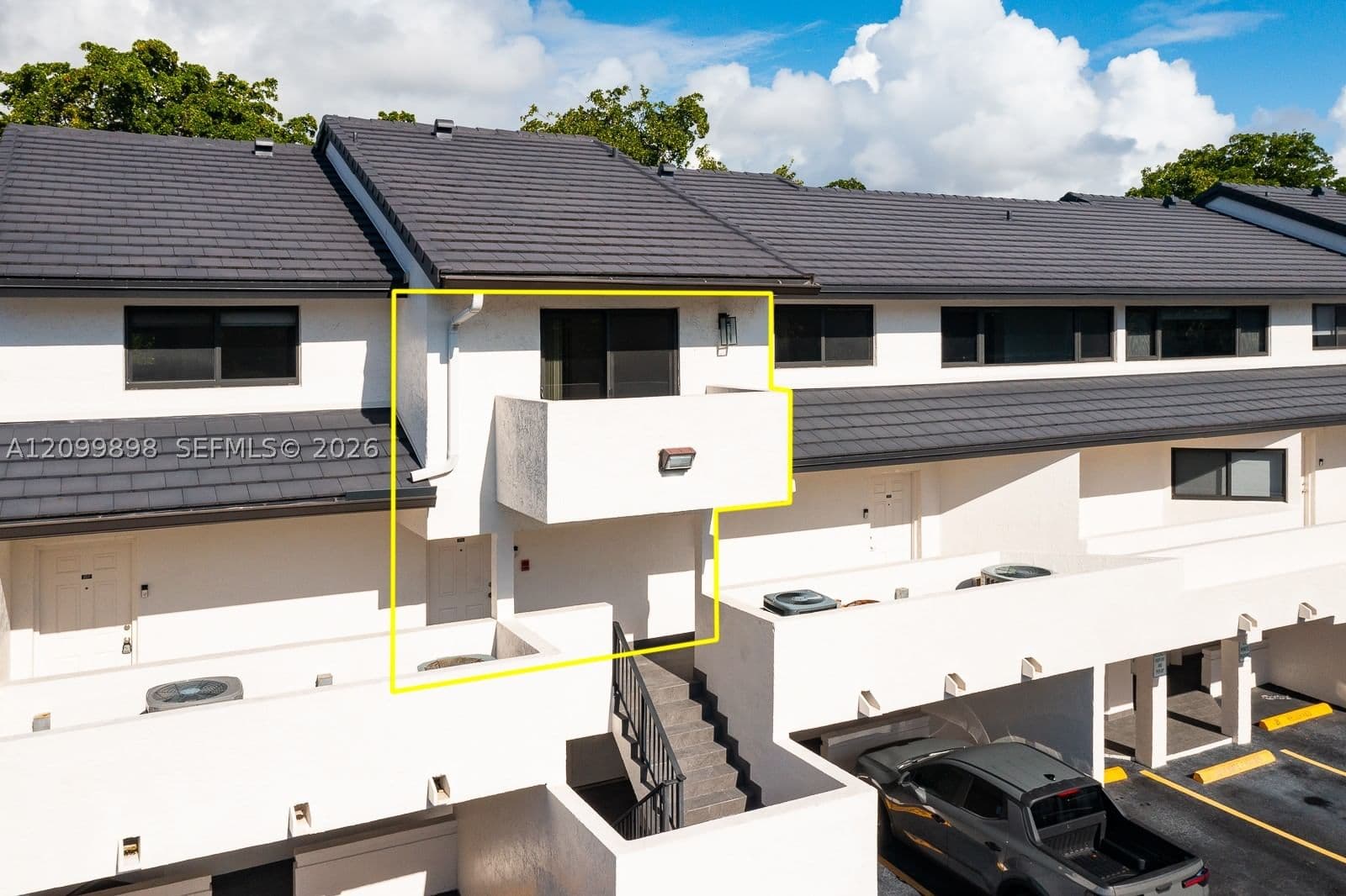 2+1 Condo — 5750 Turin St #206, Coral Gables, FL 33146