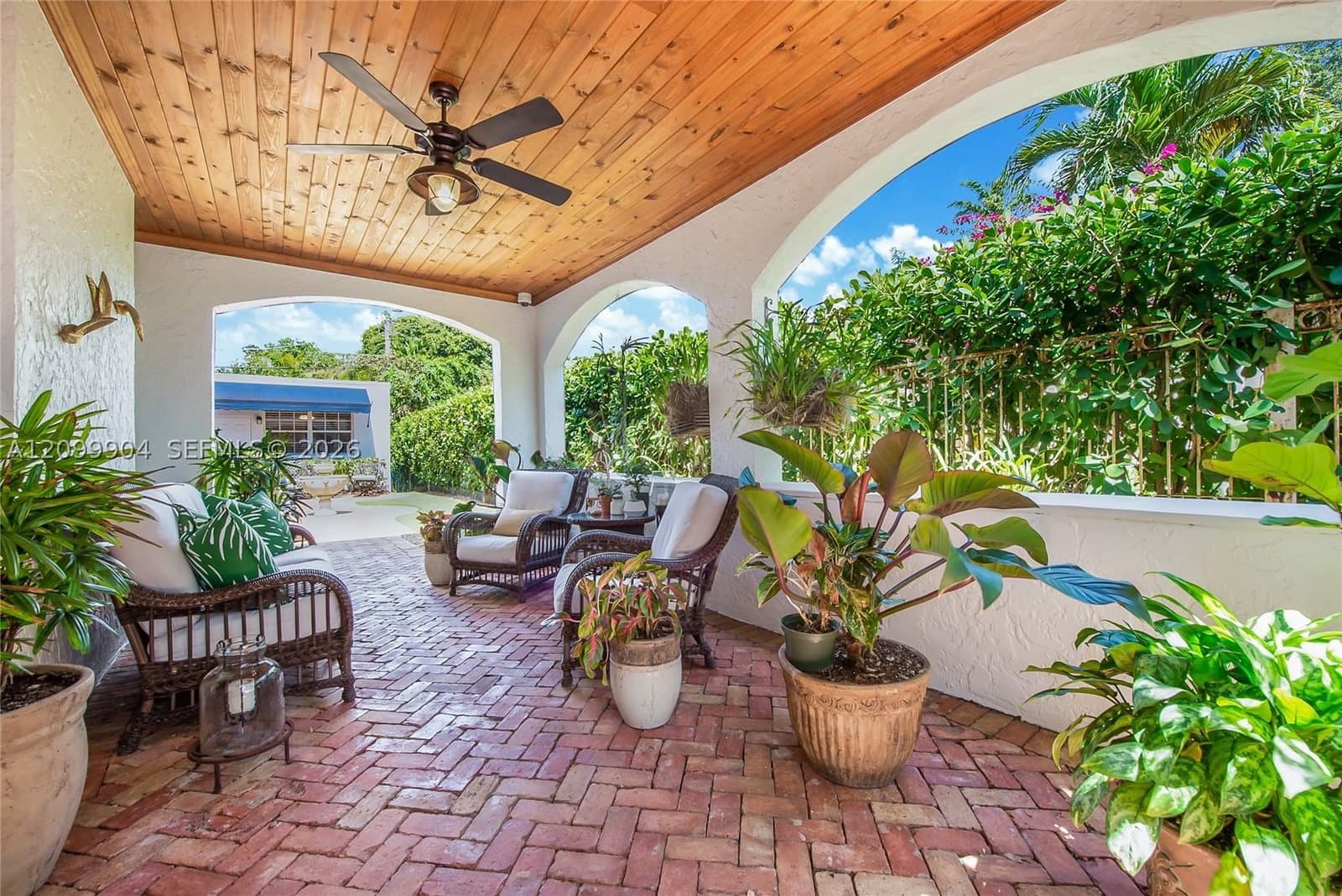 4-bedroom Single-Family Home — 910 Santiago St, Coral Gables, FL 33134