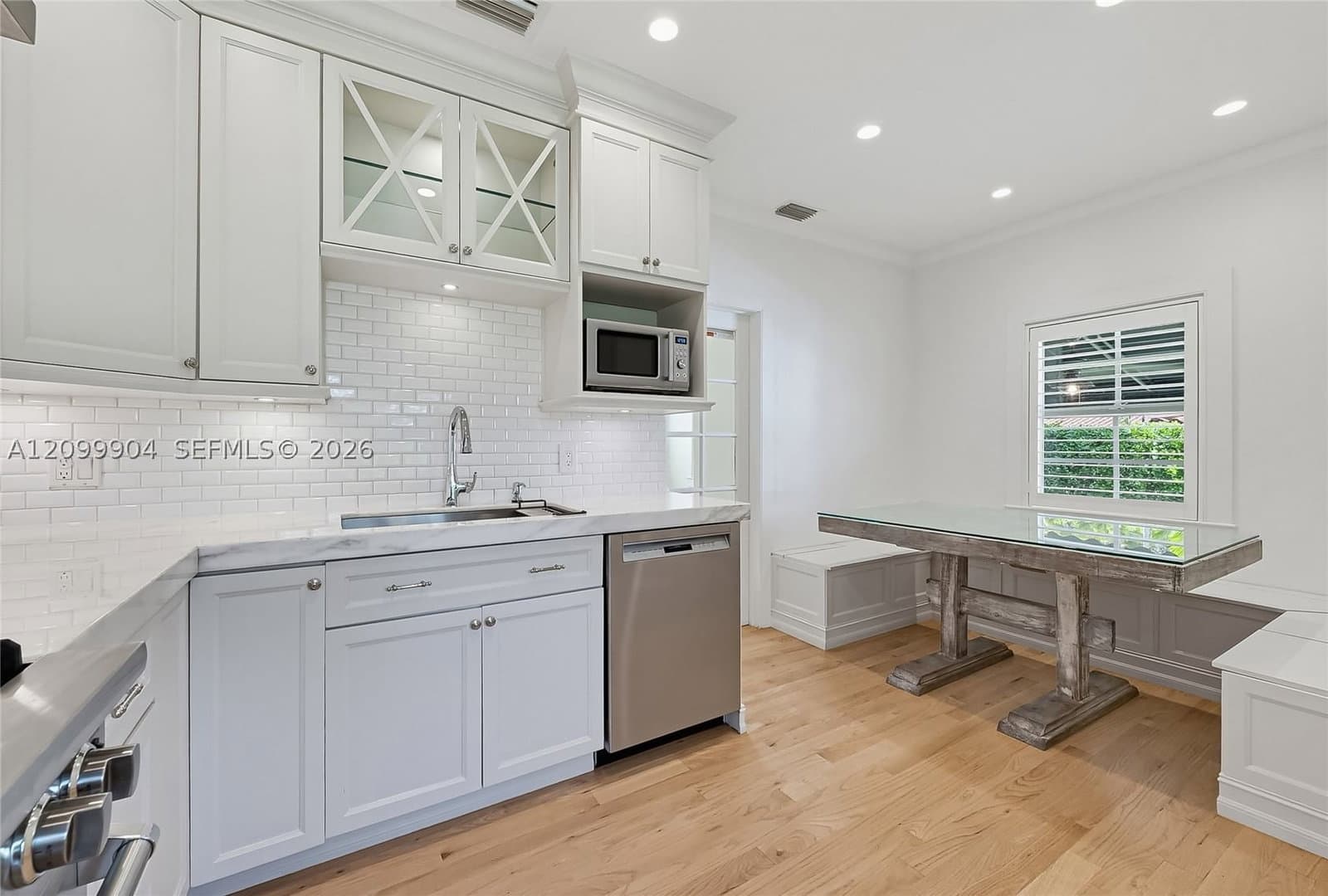 4-bedroom Single-Family Home — 910 Santiago St, Coral Gables, FL 33134