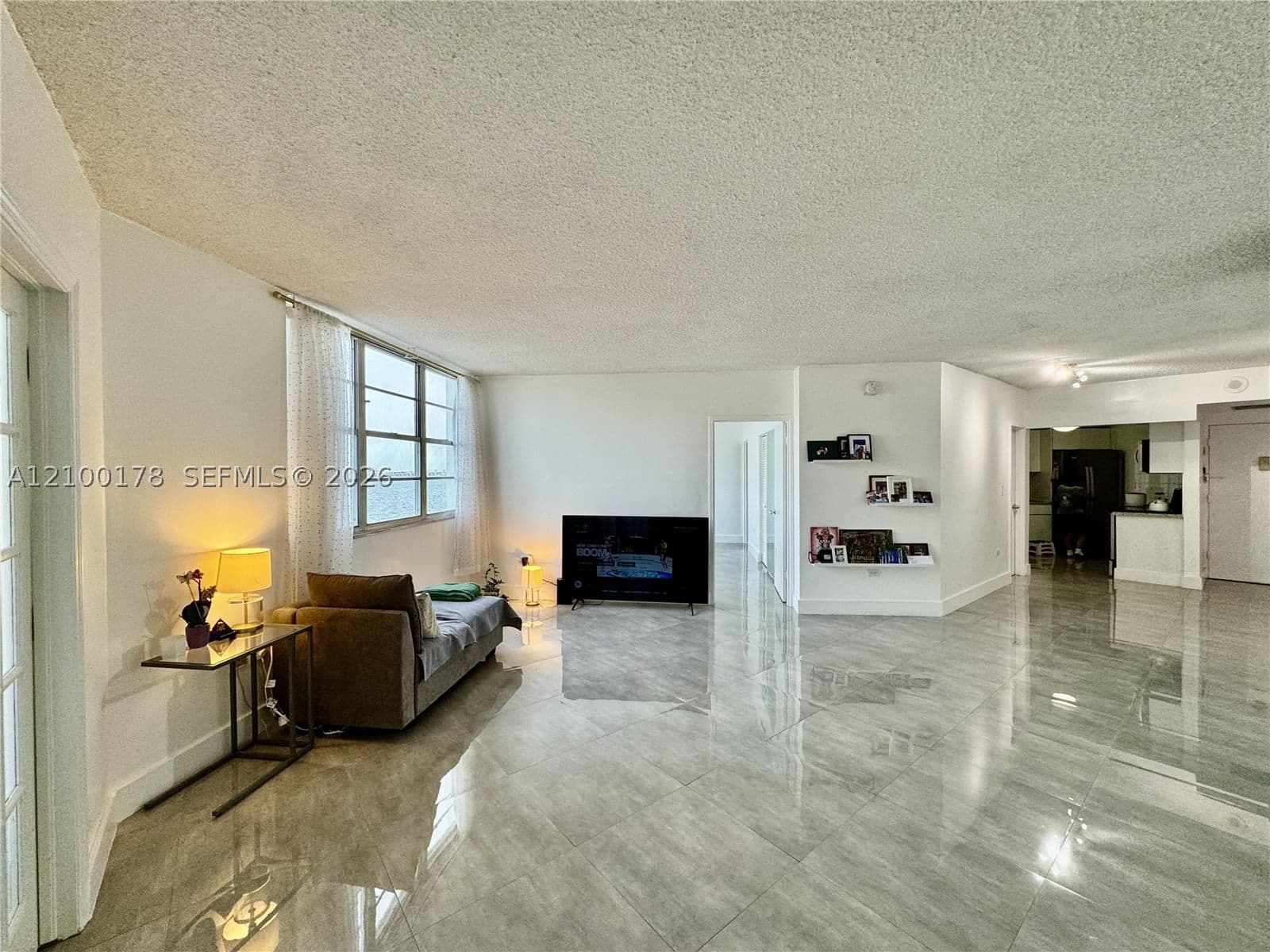 2+1 Condo — 801 Brickell Bay Dr #570, Miami, FL 33131