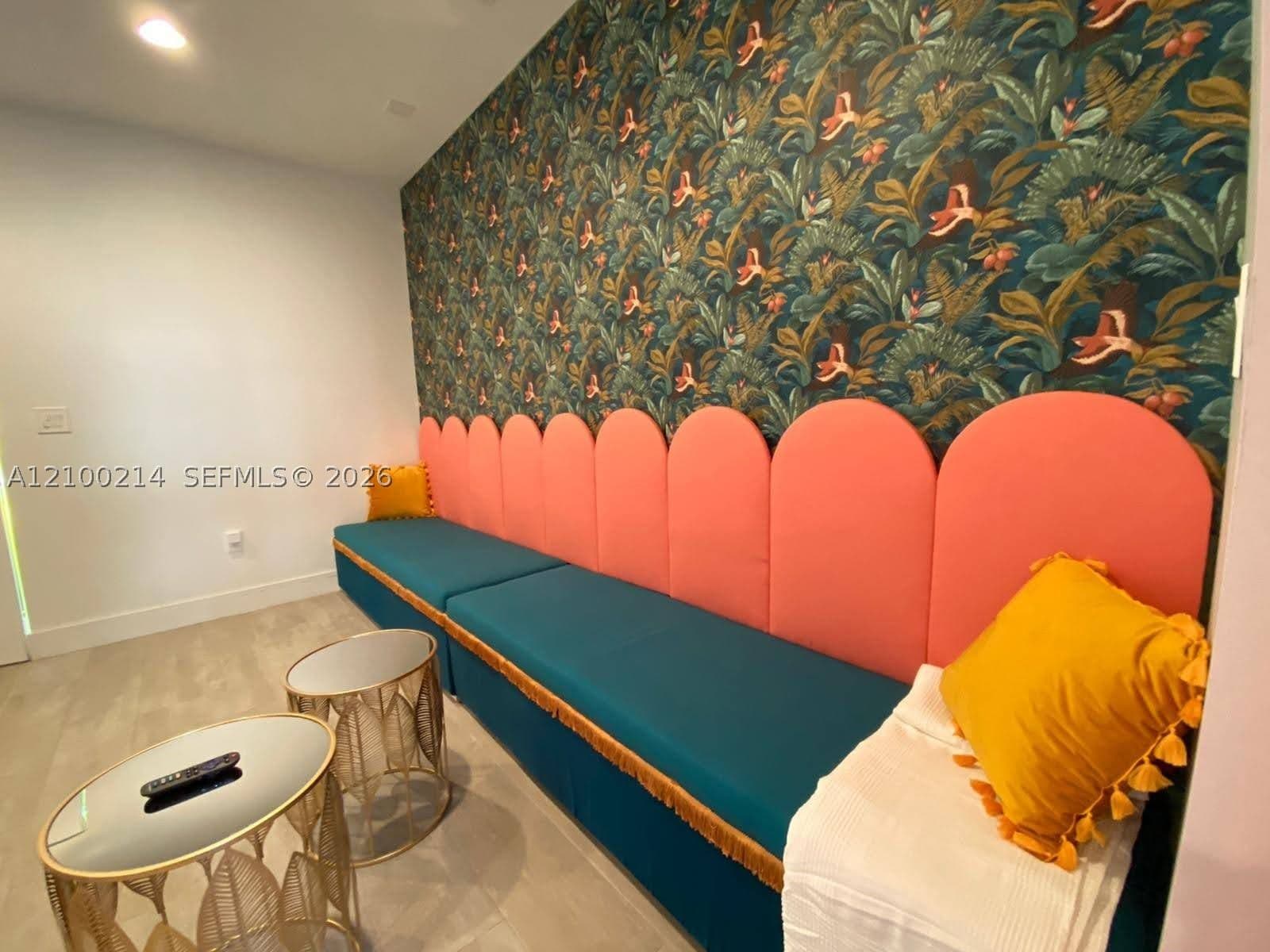 1+1 Daire — 427 34th St #2, Miami, FL 33127