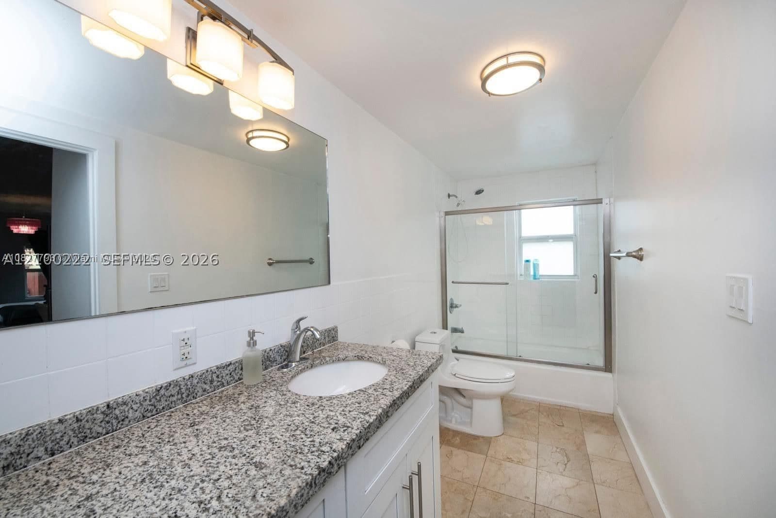 Daire — 274 32nd St #1, Miami, FL 33127