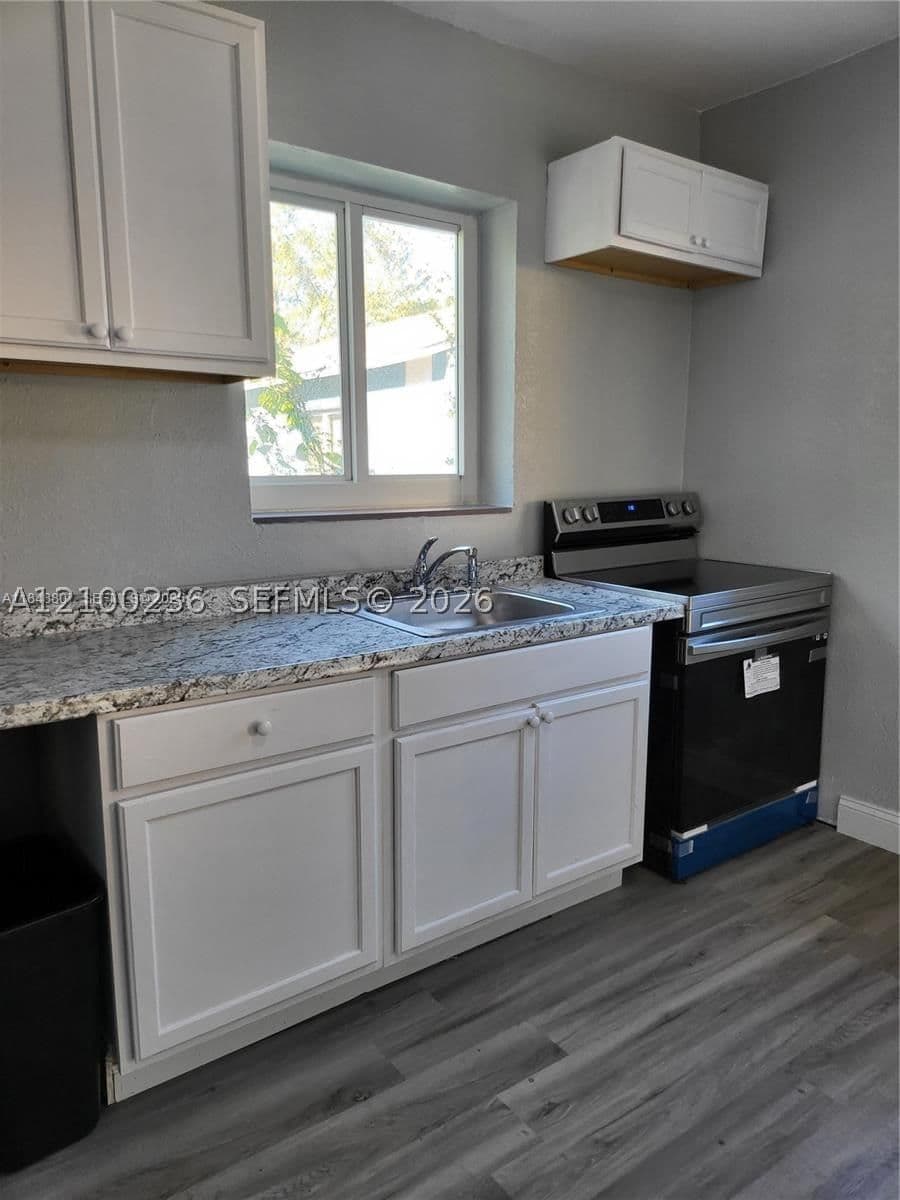 1+1 Mülk — 123 59th St #C, Miami, FL 33127