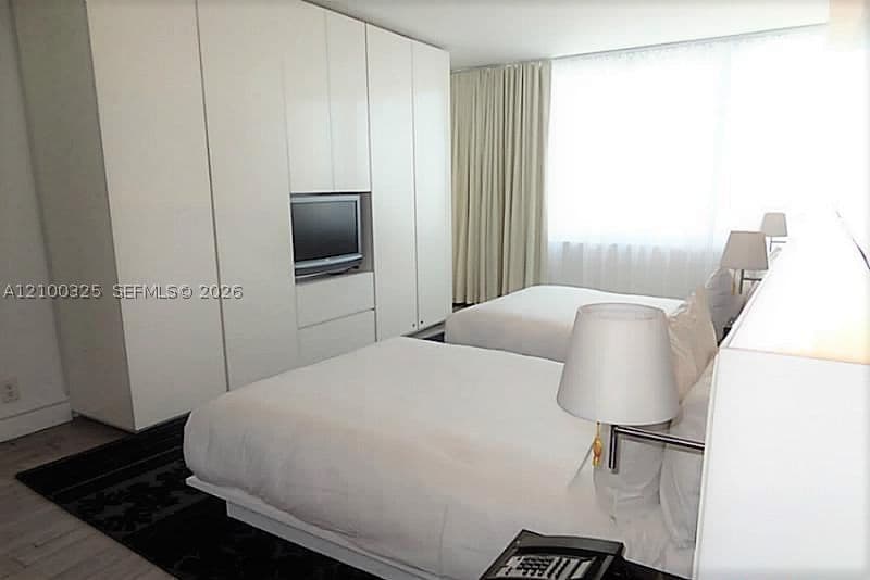 1+1 Condo — 1100 West Ave #517, Miami Beach, FL 33139