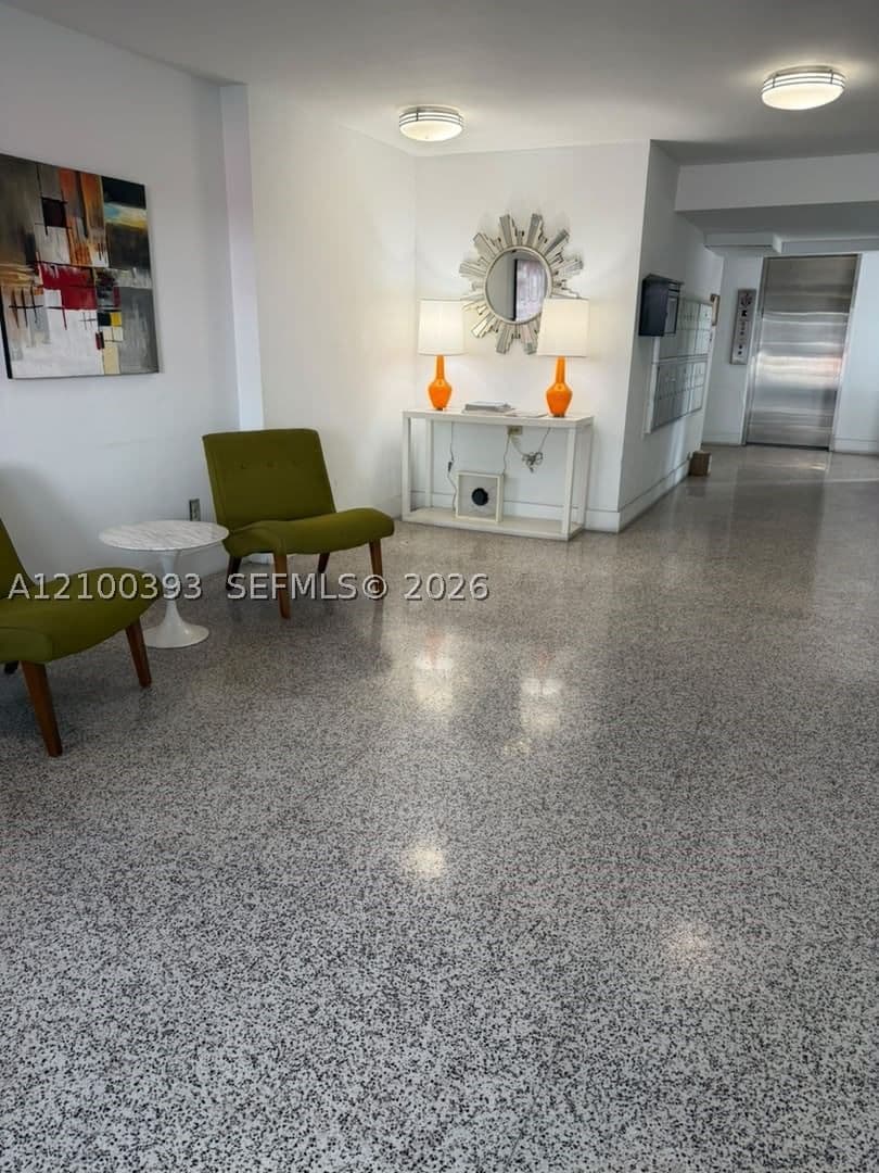 1+1 Condo — 1400 Lincoln Rd #301, Miami Beach, FL 33139