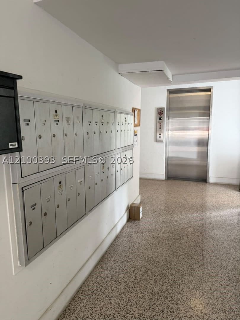 1+1 Condo — 1400 Lincoln Rd #301, Miami Beach, FL 33139