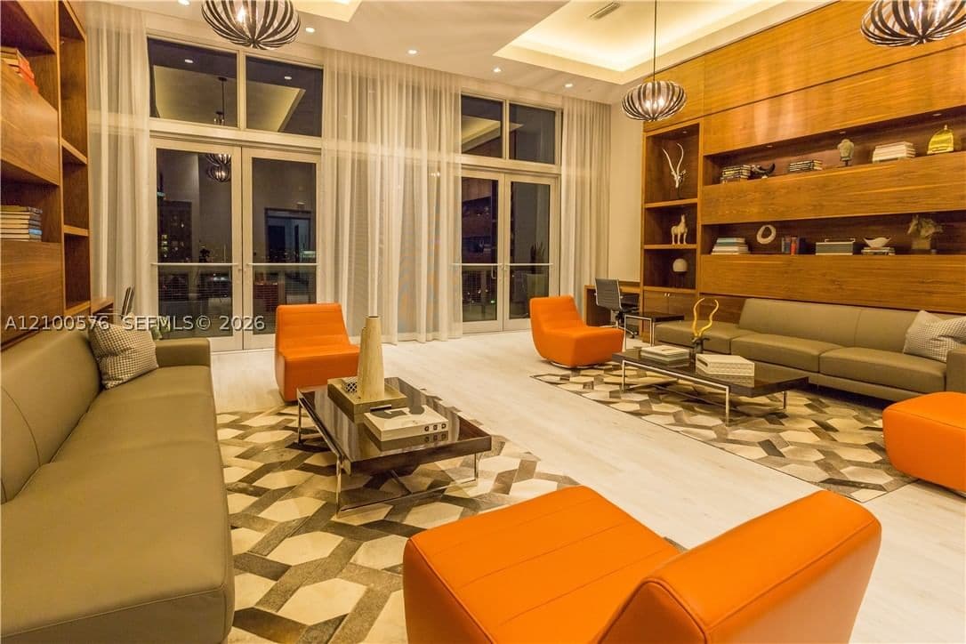 2+1 Daire — 117 10th Street #1704, Miami, FL 33130