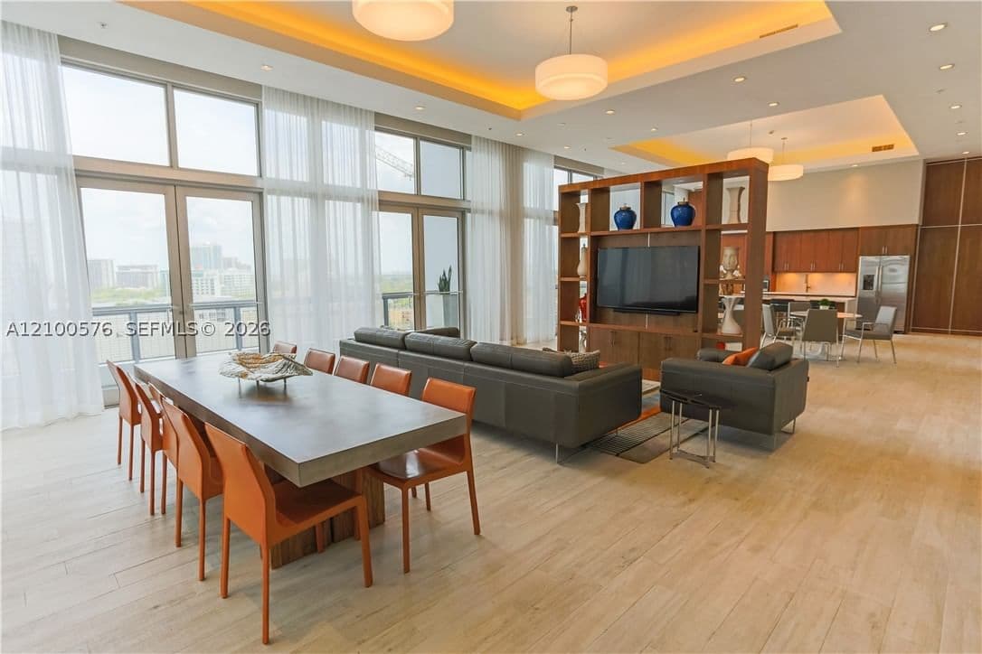 2+1 Daire — 117 10th Street #1704, Miami, FL 33130