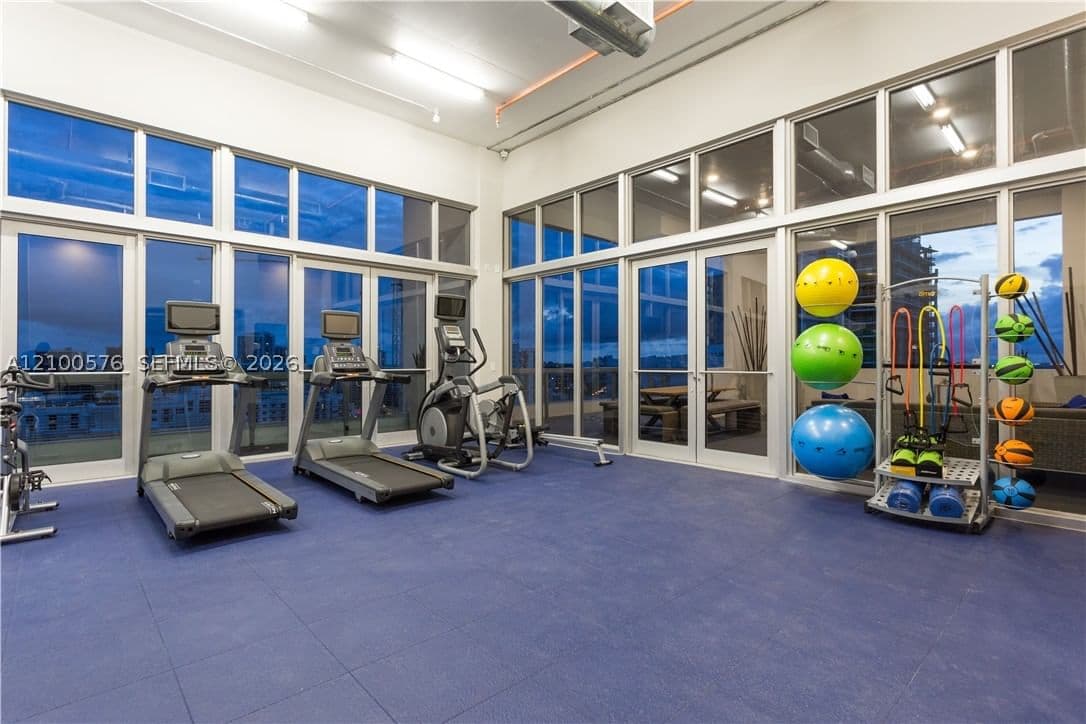 2+1 Daire — 117 10th Street #1704, Miami, FL 33130