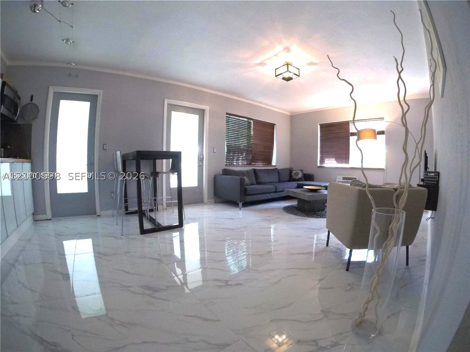 1+1 Condo — 1127 Meridian Ave #6-1127, Miami Beach, FL 33139