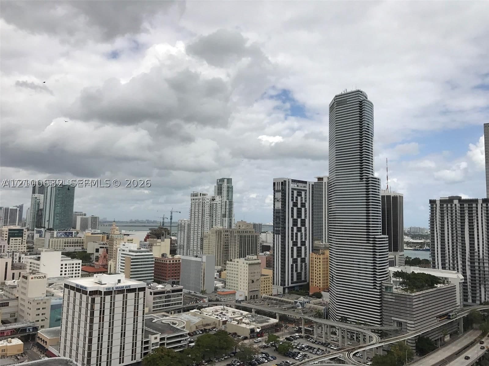 1+1 Condo — 350 Miami Ave #2811, Miami, FL 33130