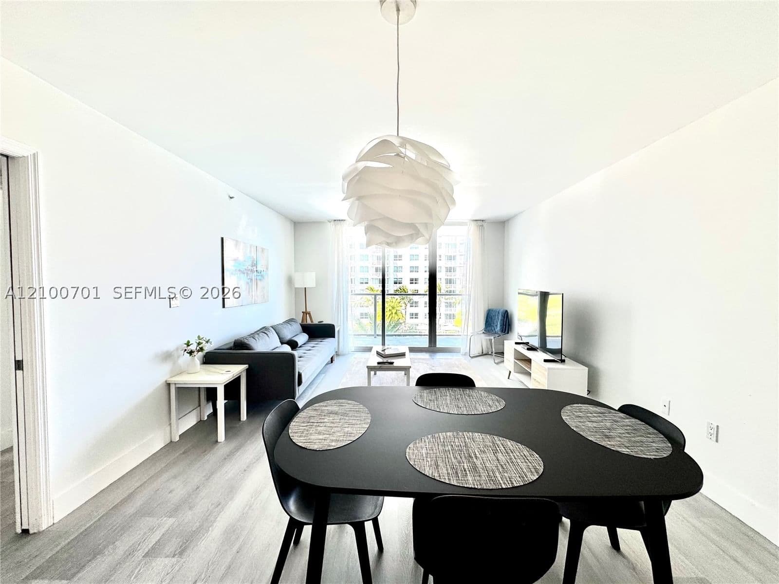 1+1 Condo — 1155 Brickell Bay Dr #906, Miami, FL 33131