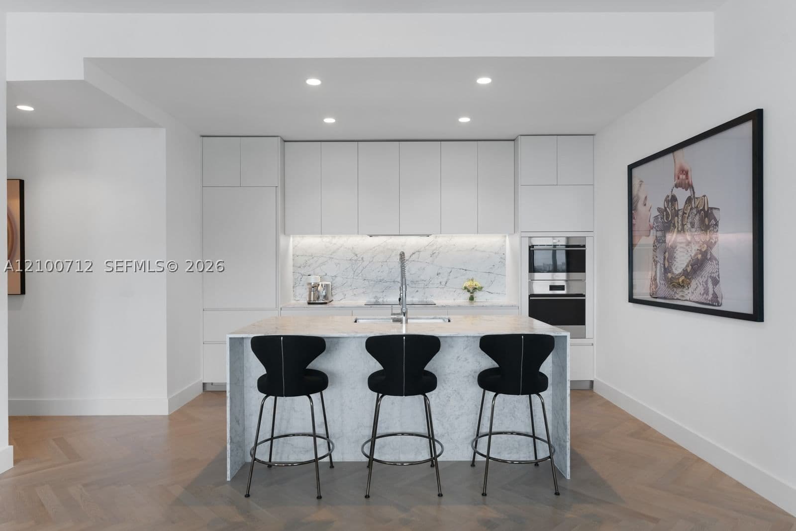 2+1 Condo — 5775 Collins Ave #1005, Miami Beach, FL 33140